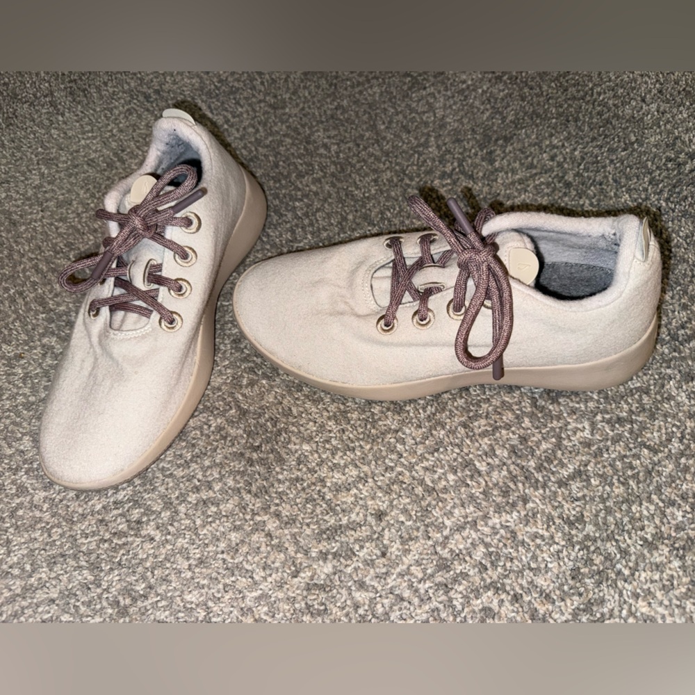 All Birds Wool Women's Runner Mizzles - Ginseng (Beige Sole) - Picture 6 of 9
